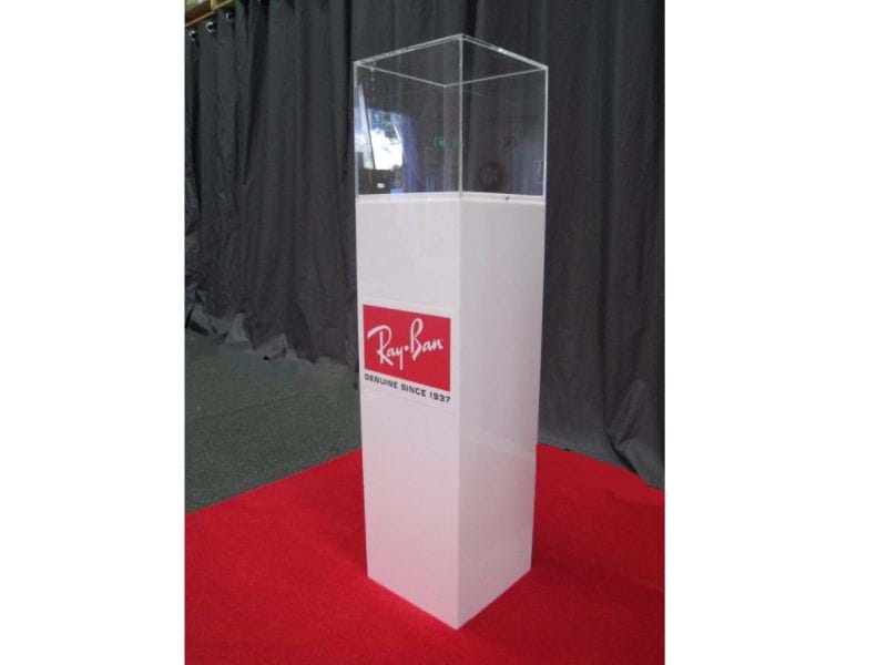 Acrylic display cube used as plinth display case - Displays2Go