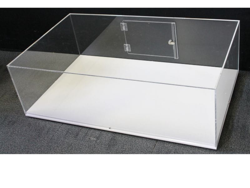 Showcase Plinths: Clear Case With Locking Door - Displays 2 Go