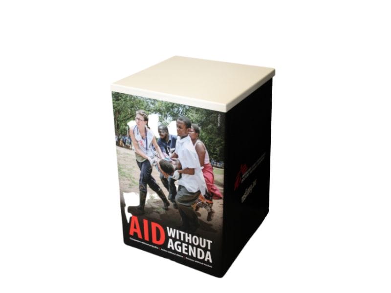 Superlight 600 Demonstration Table: AID - Displays 2 Go