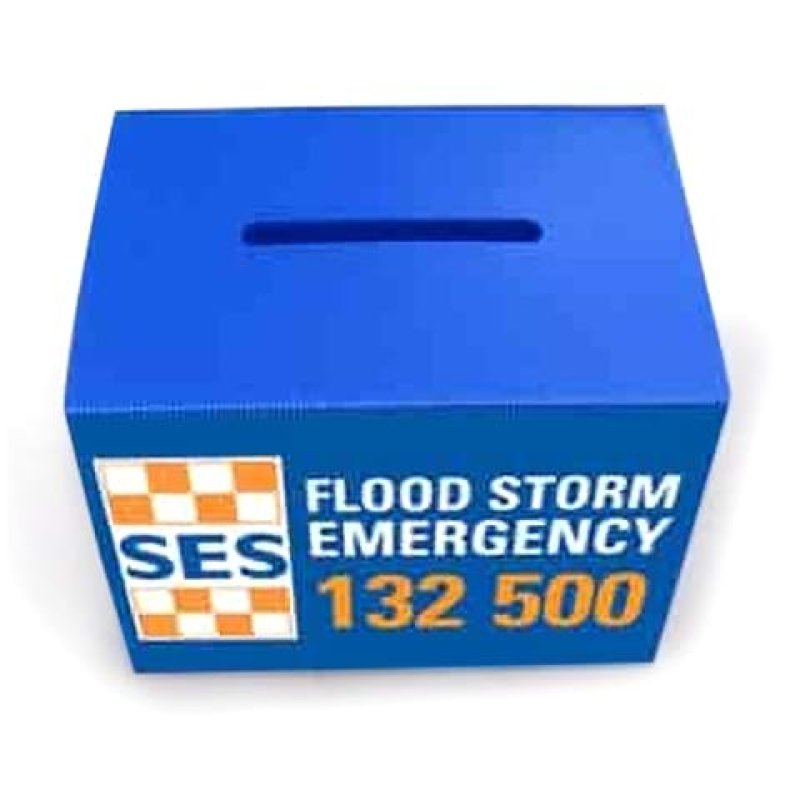 Folding entry box in long life polypropylene - Displays2Go