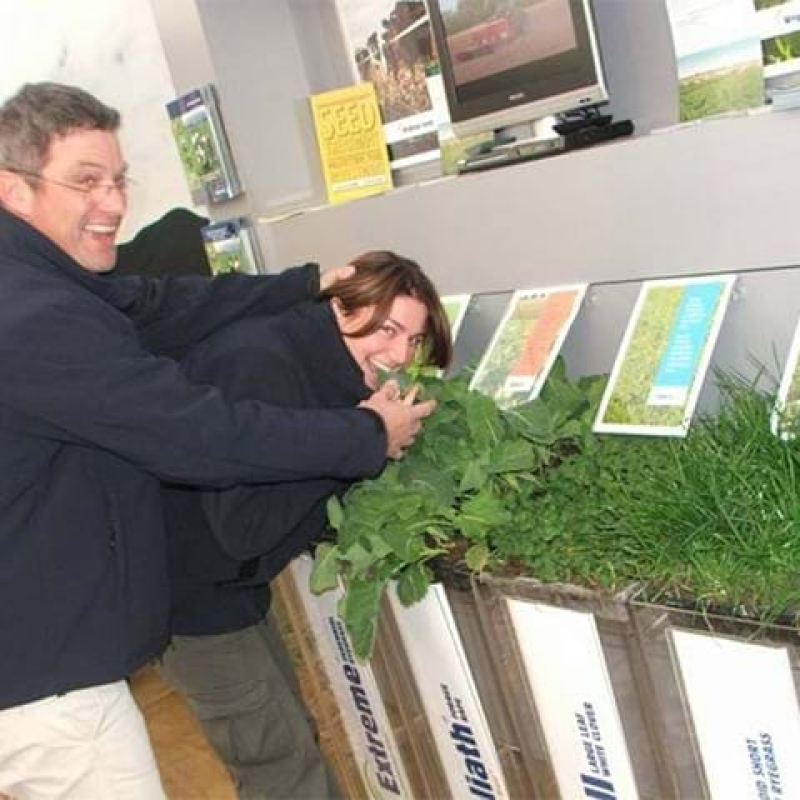 Acrylic plinths with live grass inserts - Displays2Go