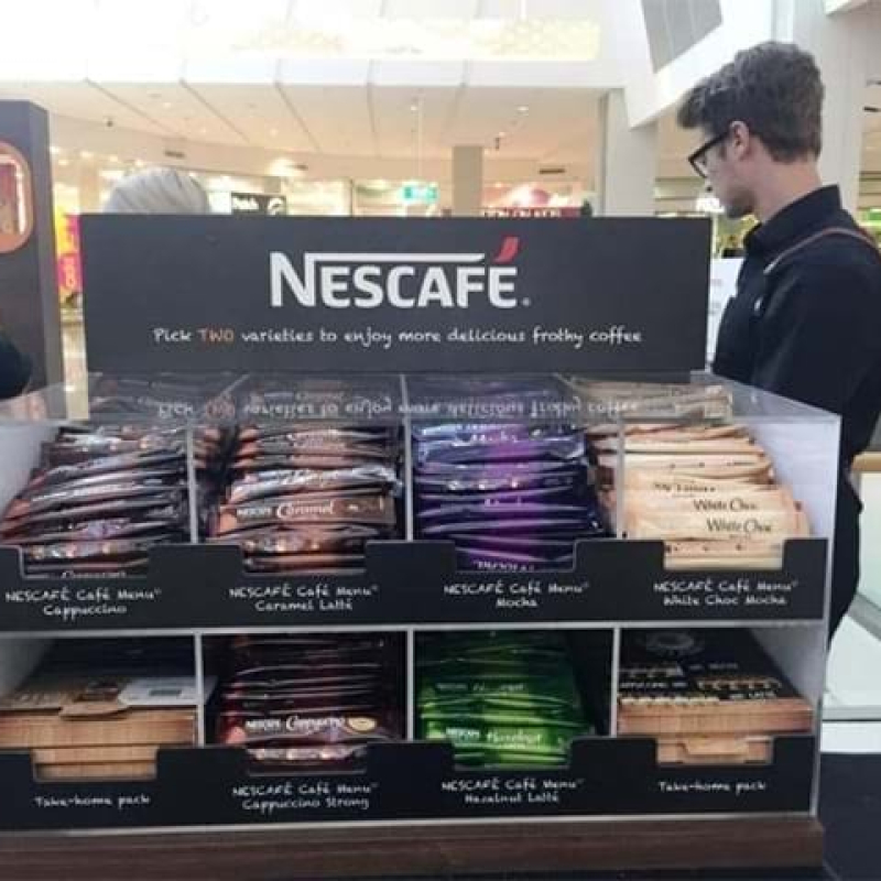 Sachet sampling stand - Displays2Go