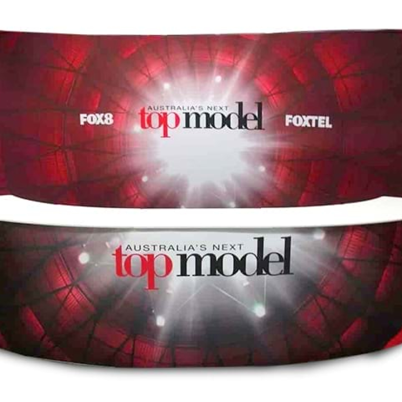 Portable backdrop stand and tables - Displays2Go