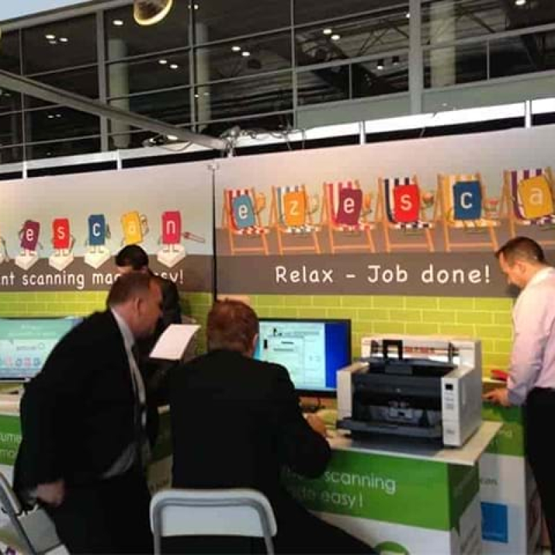 Expo kit with tables and backdrop - Displays2Go