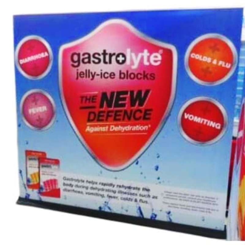 Extra wide pull up banner - Displays2Go