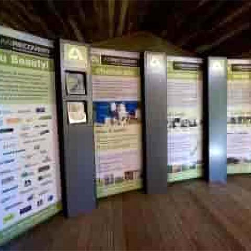 Towers with hanging fabric banners - Displays2Go