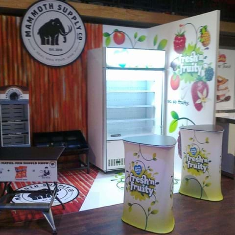 Octanorm exhibition panels - Displays2Go