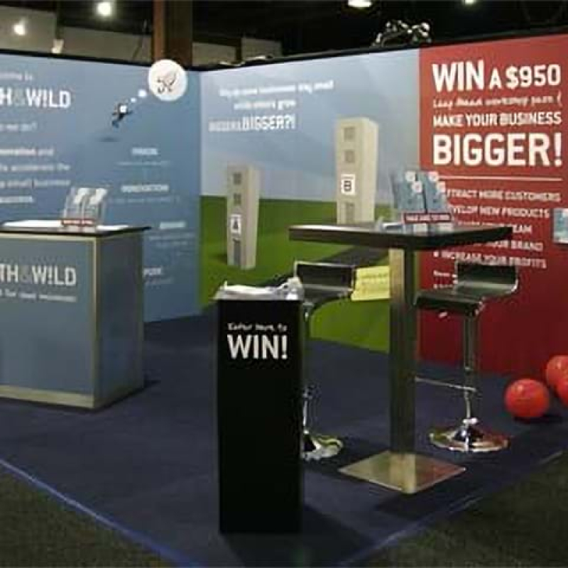 Expo stand with wall graphics - Displays2Go