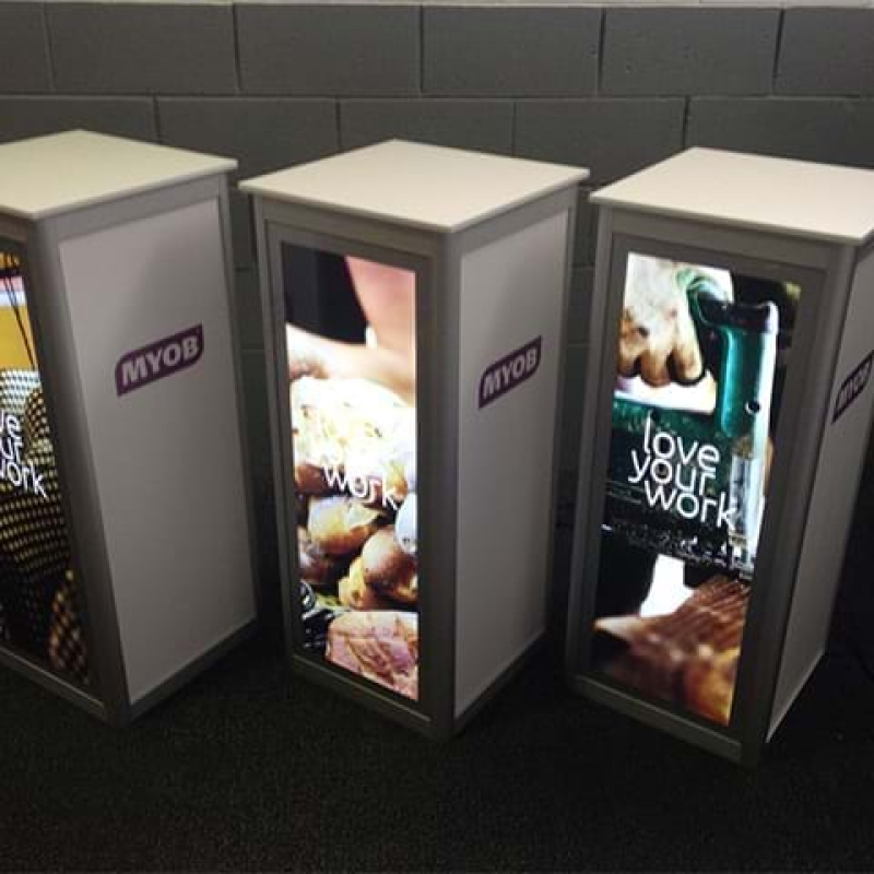 Light box stands - Displays2Go