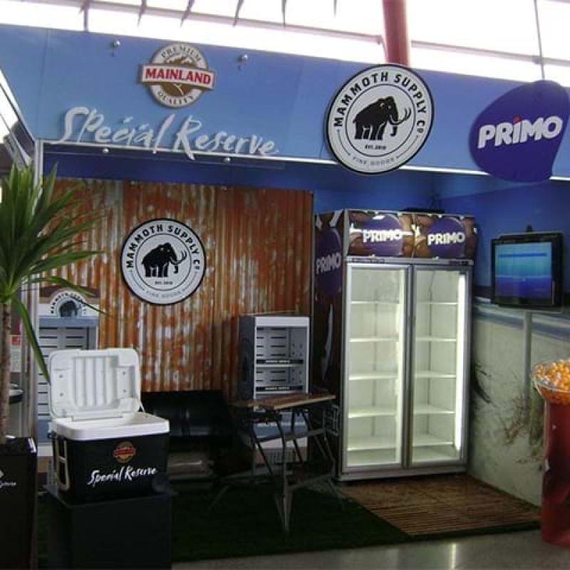 Foyer display - Displays2Go