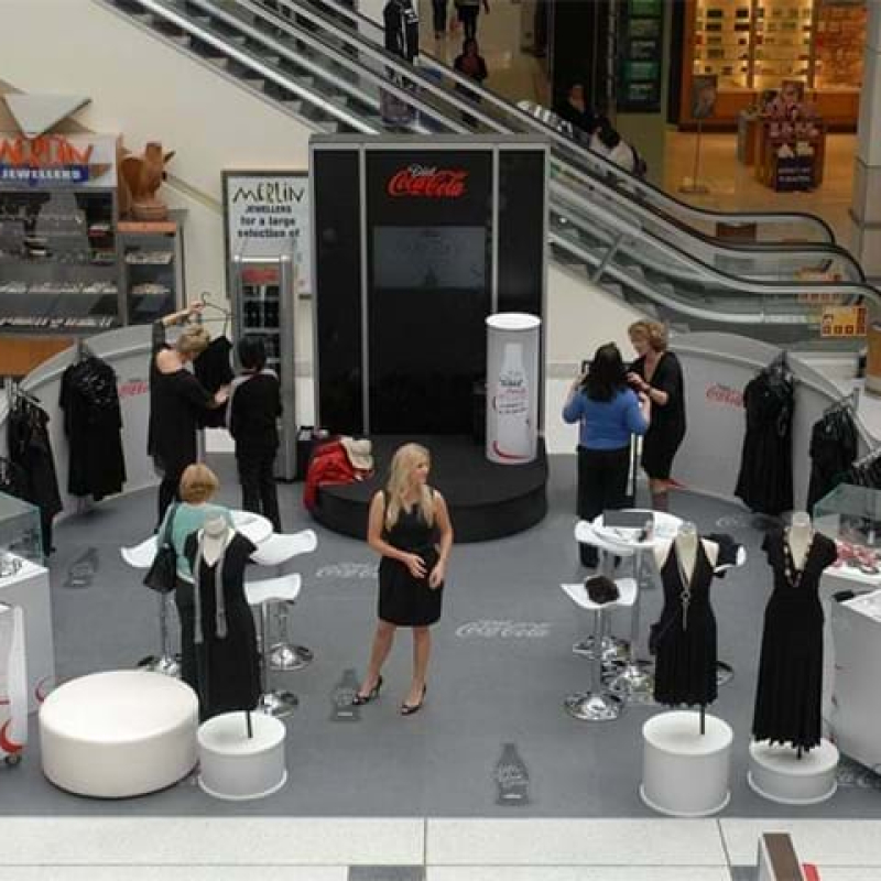 Diet coke mall activation - Displays2Go