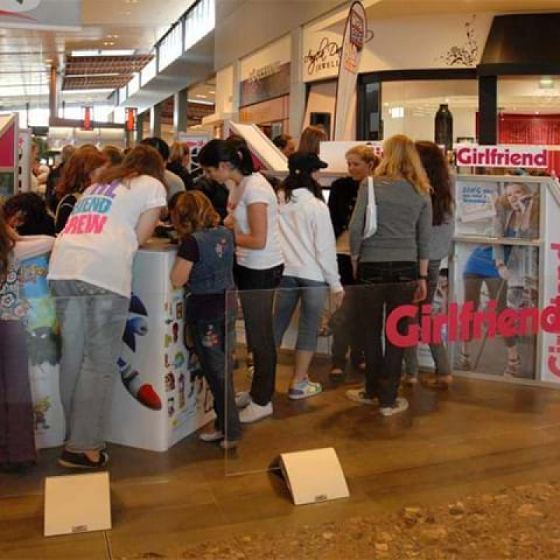 Mall promotion for teenagers - Displays2Go