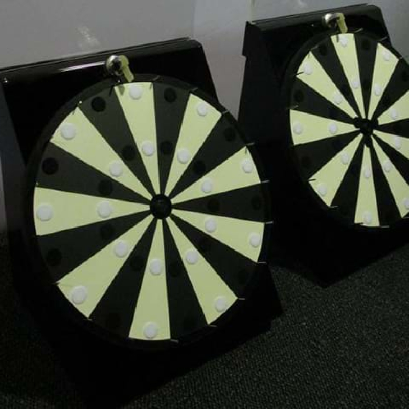 Prize wheel with interchangeable header graphic - Displays2Go