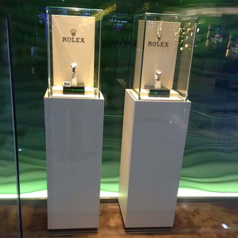 Jewellery display - Displays2Go