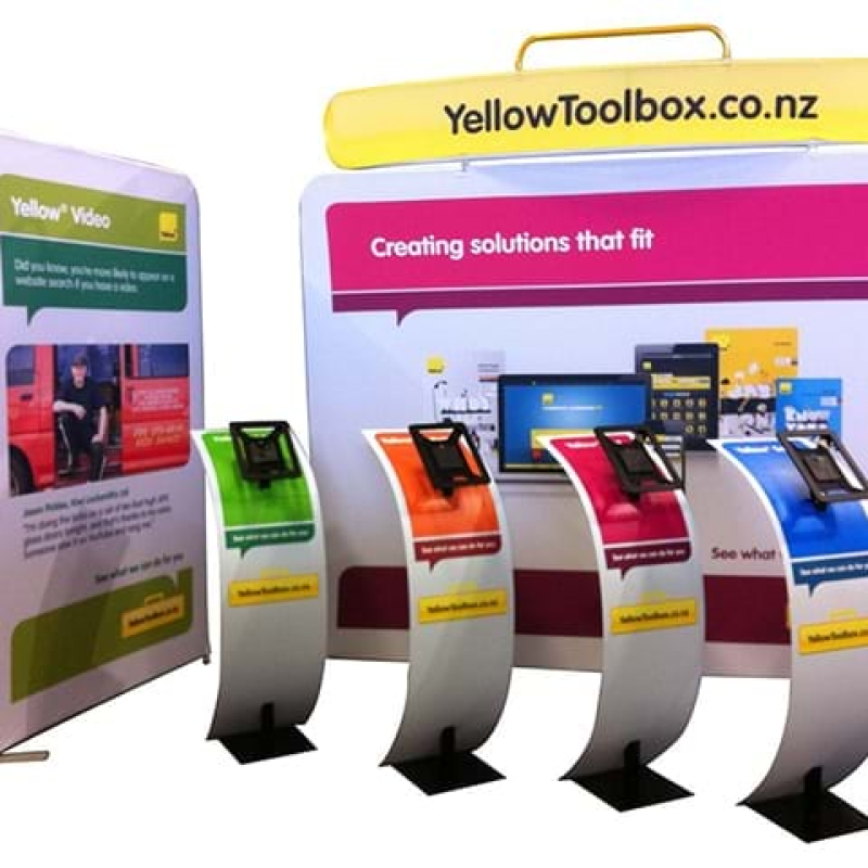 Exhibition ipad stands - Displays2Go