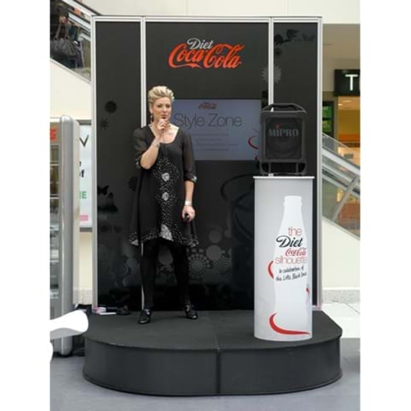 Mall tv wall - Displays2Go