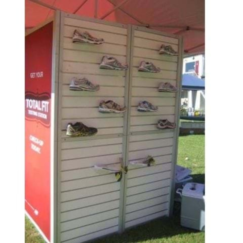 Portable slat wall - Displays2Go
