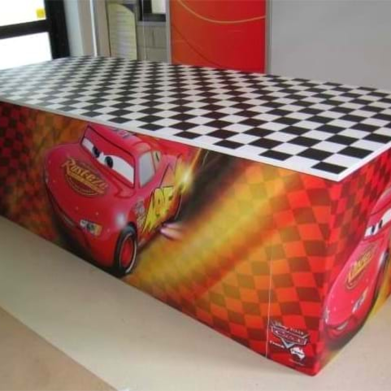 Kids portable race track - Displays2Go