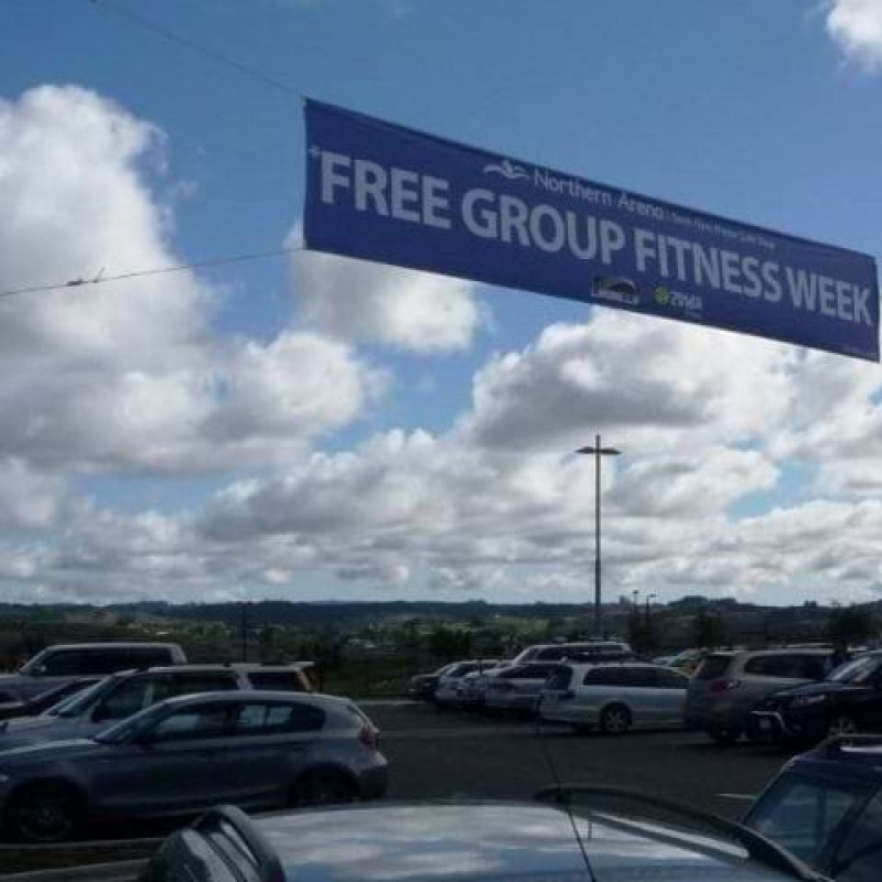 Outdoor vinyl banner - Displays2Go