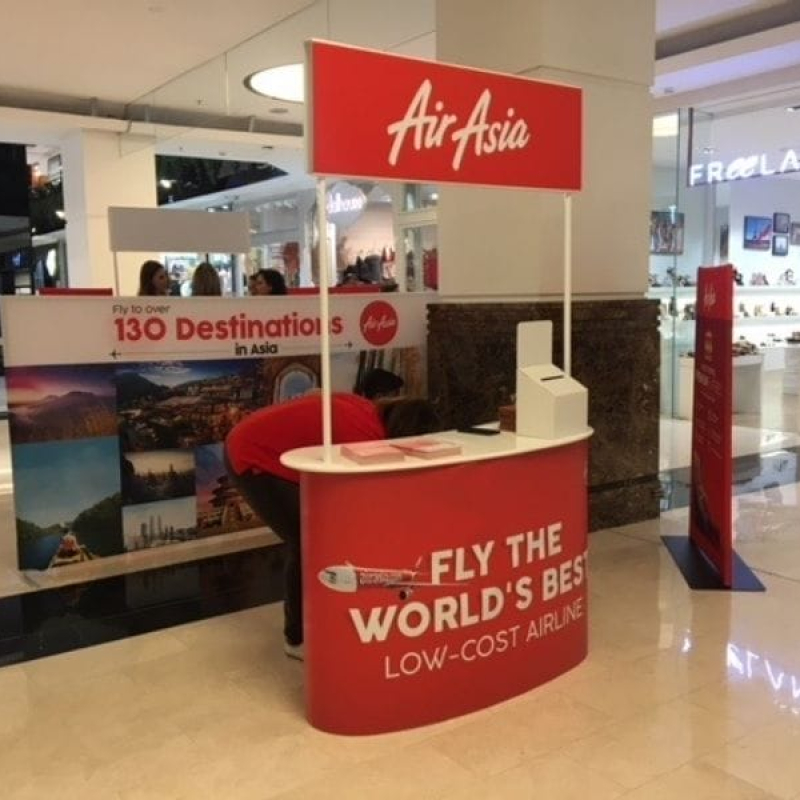 Pop-Up Table: Air Asis Counter - Displays 2 Go