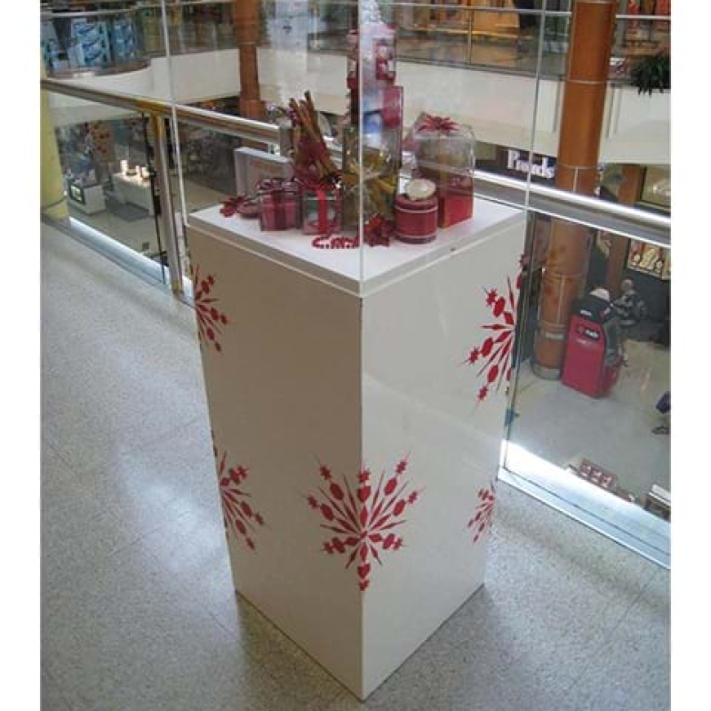 Display box on top of a Westfield plinth - Displays2Go