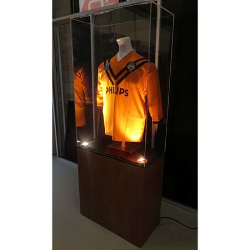 Glass display cabinet on top of a plinth - Displays2Go