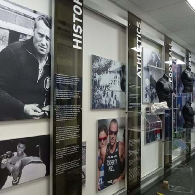 Sports museum - Displays2Go