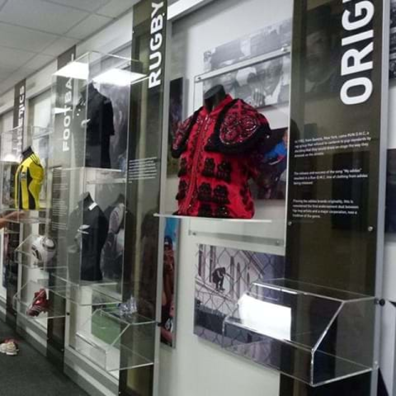 Acrylic displays in sports museum - Displays2Go