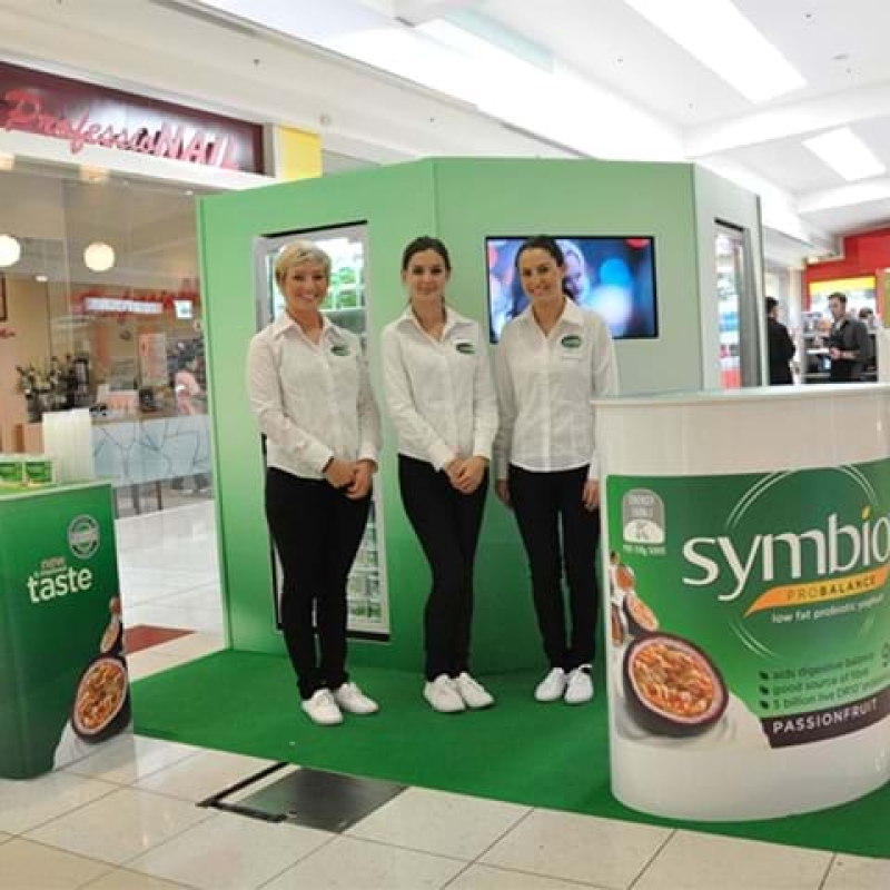 Mall display for sampling - Displays2Go