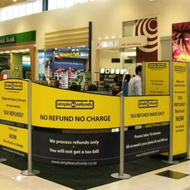 Booth mall display - Displays2Go