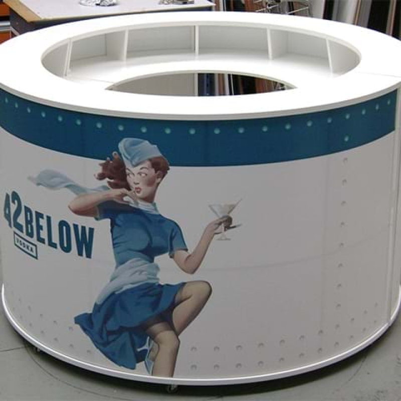 Round bar - Displays2Go