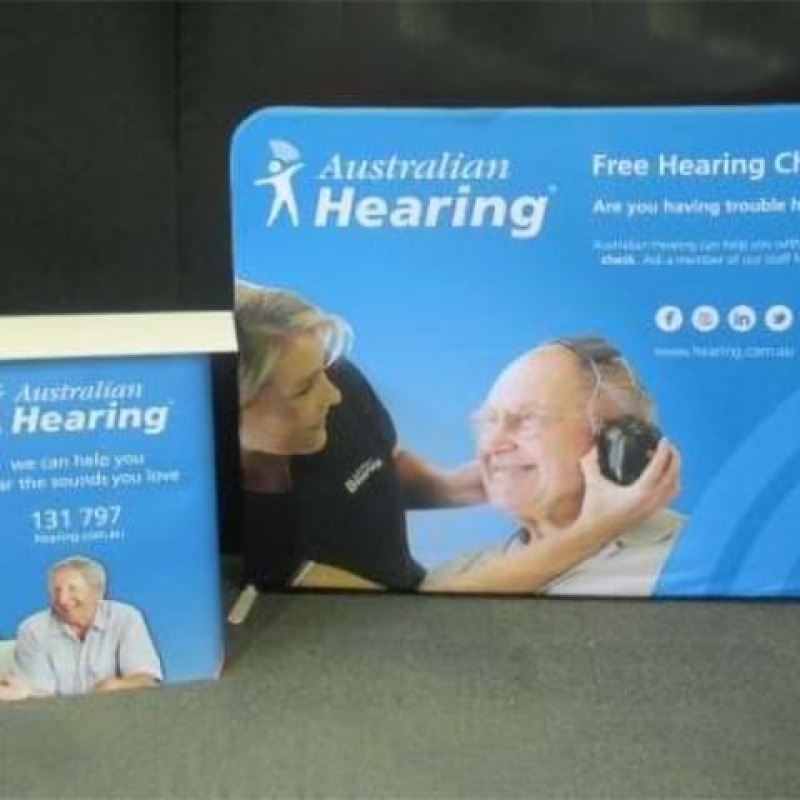 Sales table and branded double-sided wall - perfect for shopping centres - Displays2Go