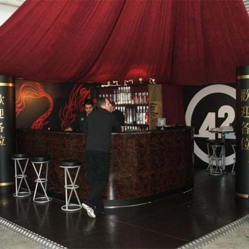 Mobile bar solution - Displays2Go