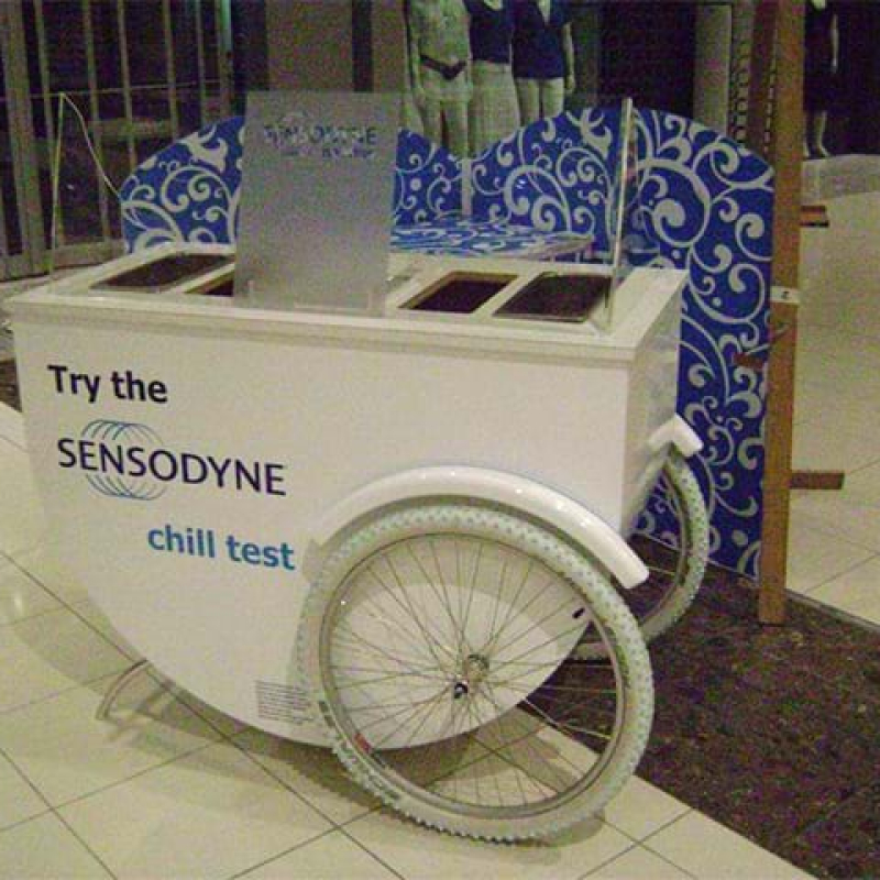 Ice cream trolley - Displays2Go
